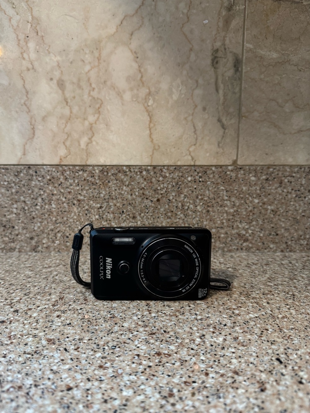 Nikon COOLPIX S6900 Digital Camera - Black - Picture 2 of 14